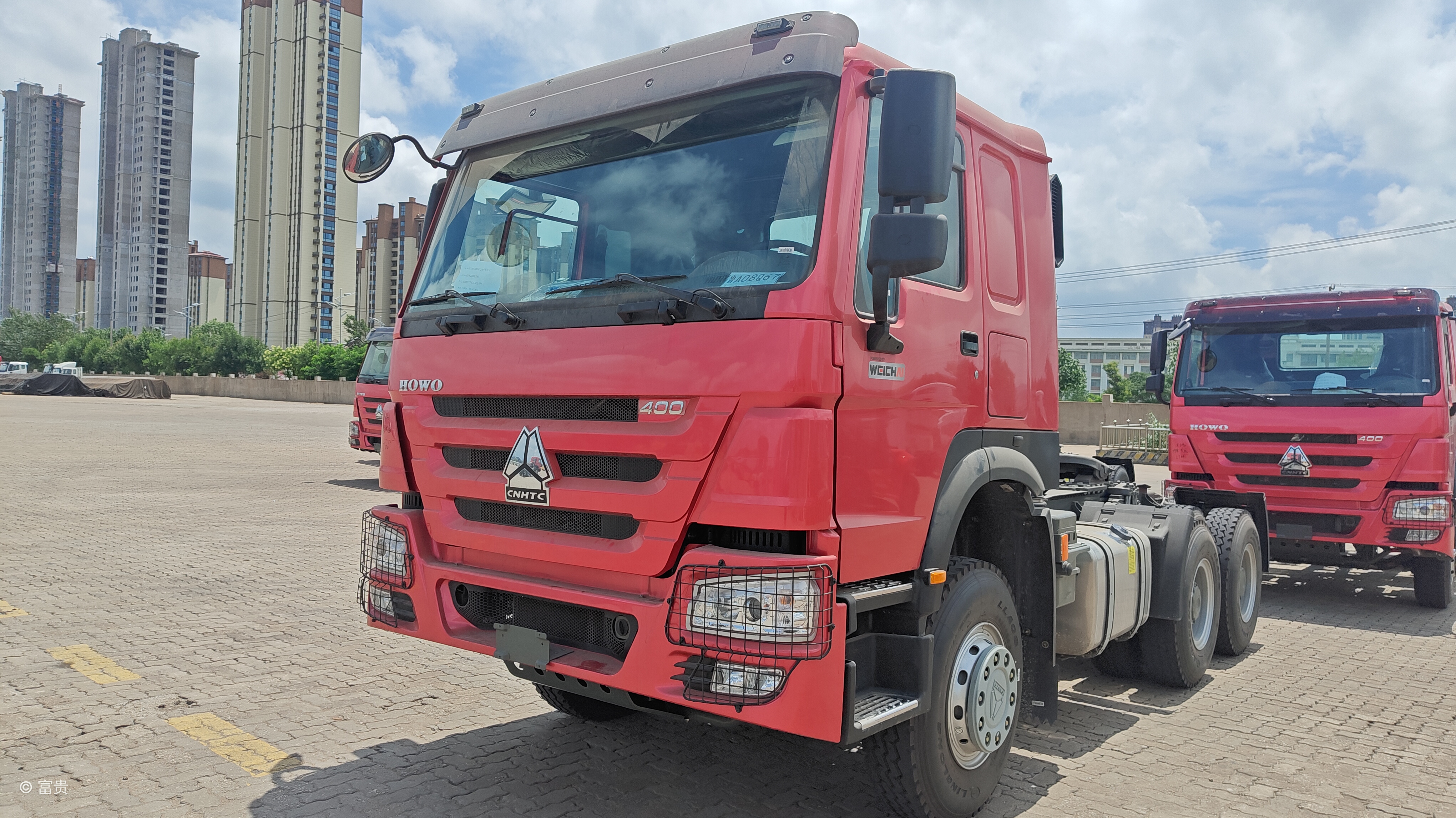 SINOTRUK HOWO 6×4 Tractor Head Truck