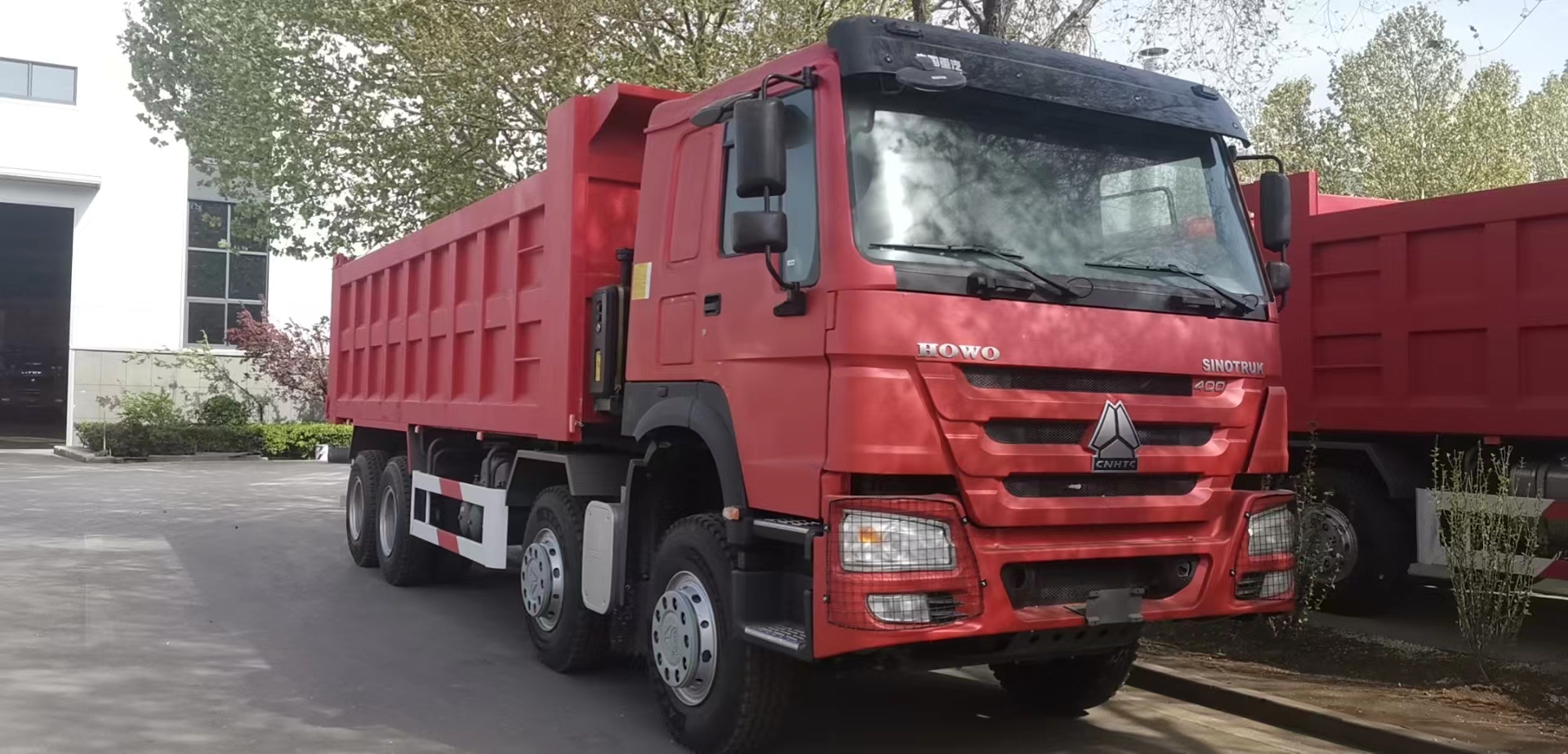 HOWO 8*4DUMP TRUCK 26m³