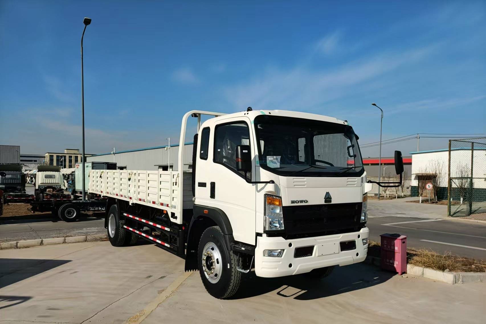 Sinotruck HOWO 4×2 Cargo Truck 10 Tons