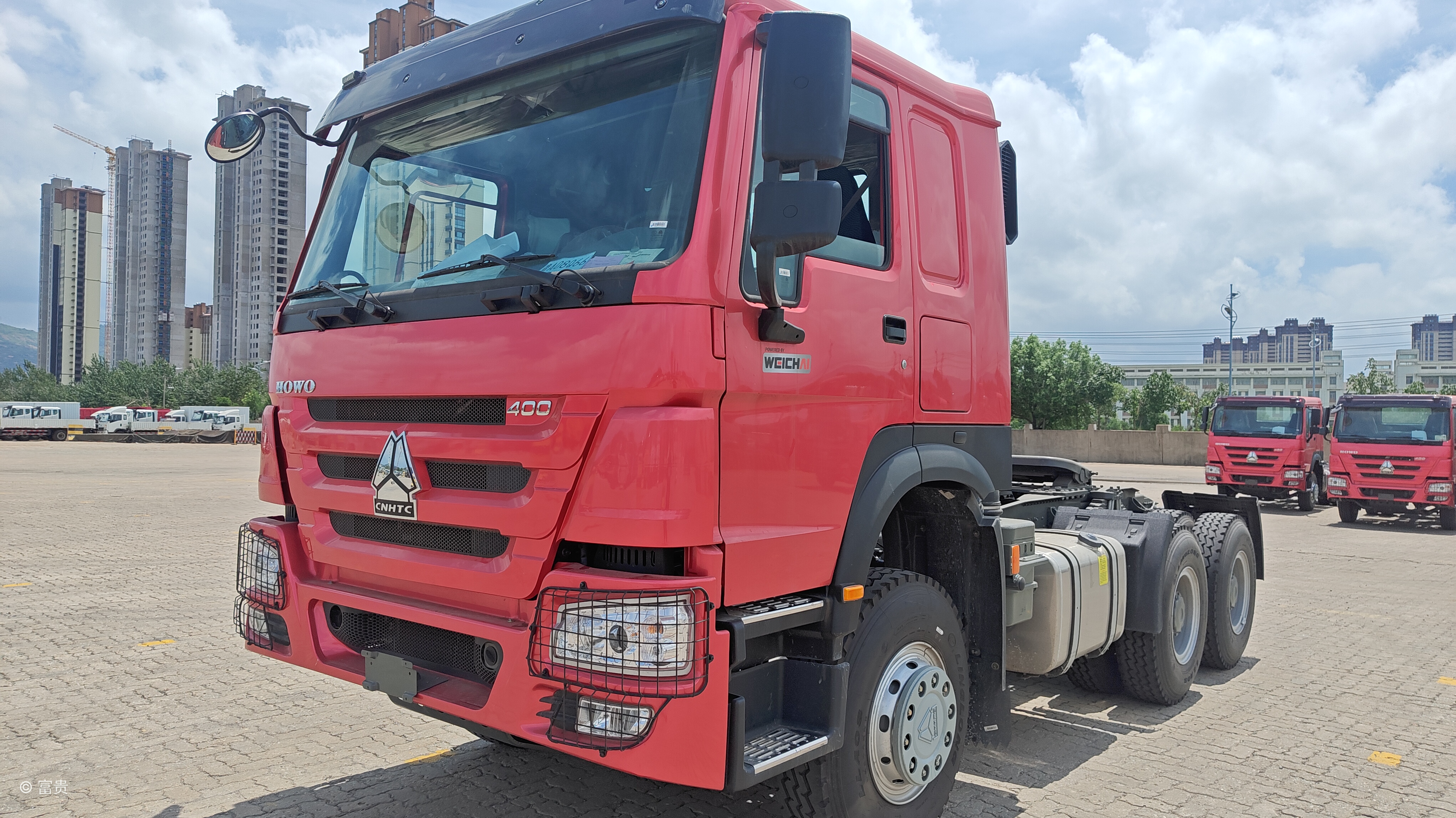 SINOTRUK HOWO 6×4 Tractor Head Truck