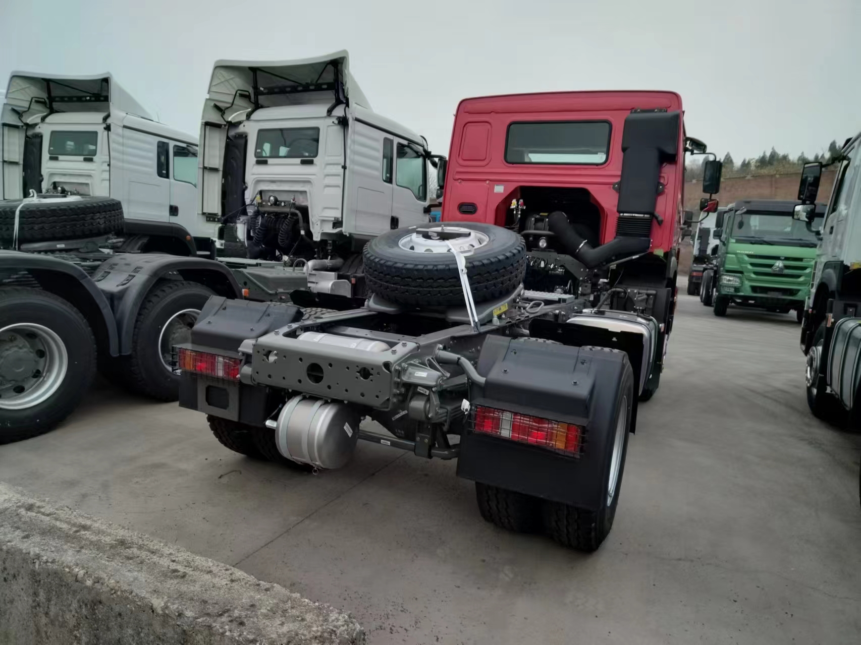 Sinotruk HOWO 6×4 Tractor Truck Zimbabwe