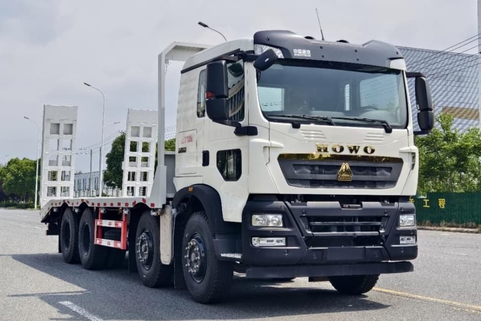 Howo TX 8×4 12 Wheelers Flatbed Tranport Vehicle with Ladder