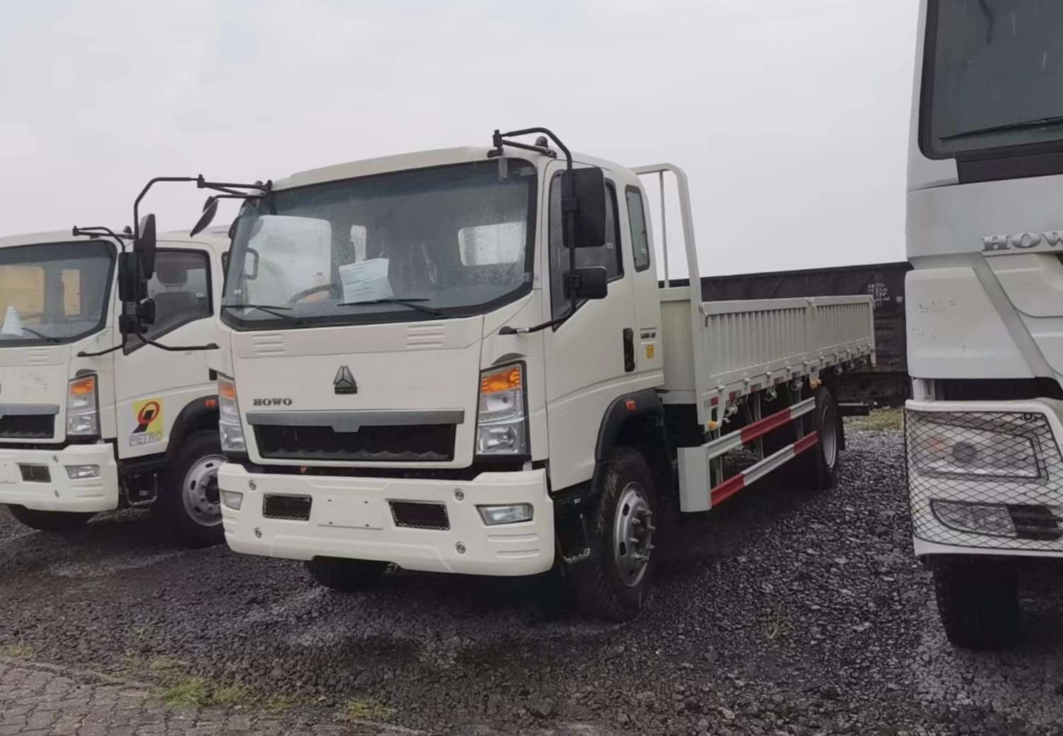 Sinotruck HOWO 4×2 Cargo Truck 10 Tons