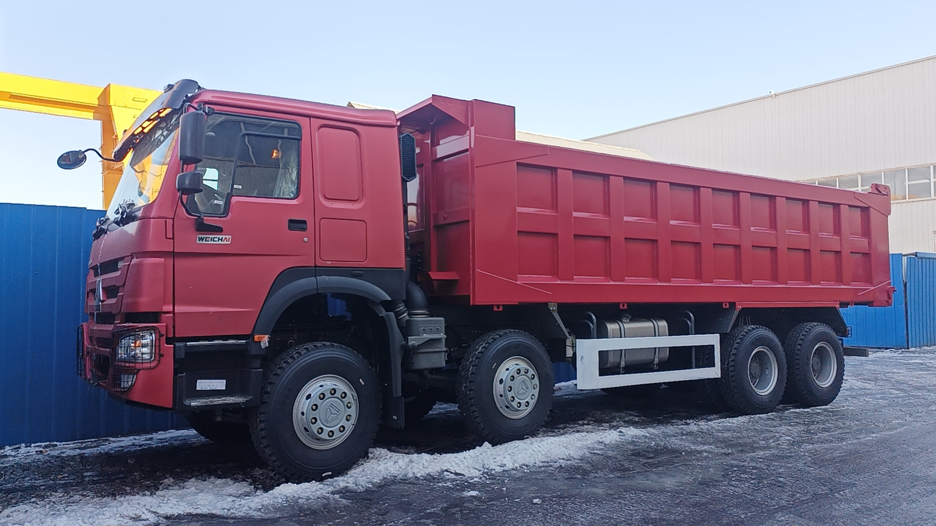 HOWO 8*4DUMP TRUCK 26m³