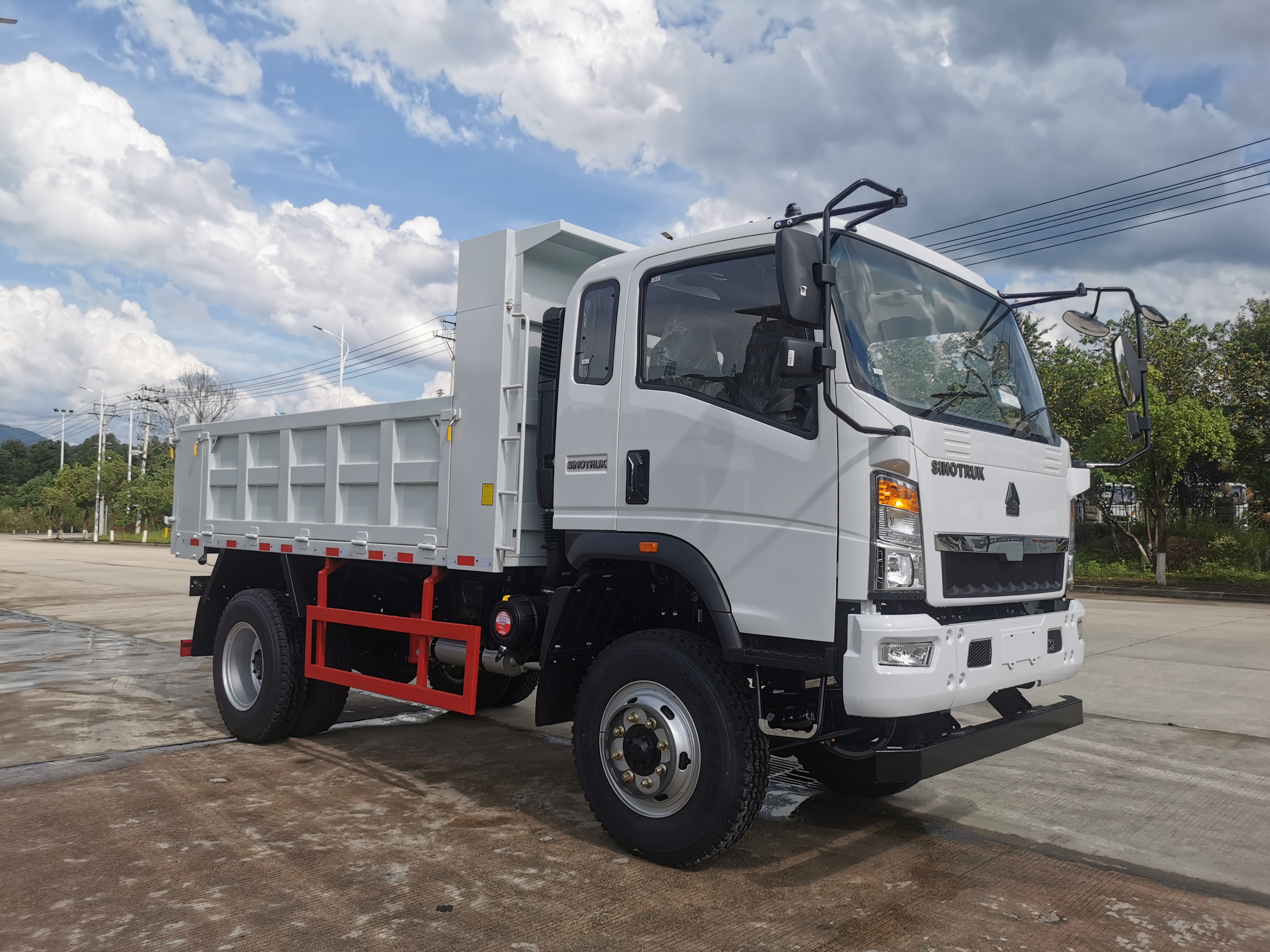 2025 4×4 Tripper Truck Mozambique