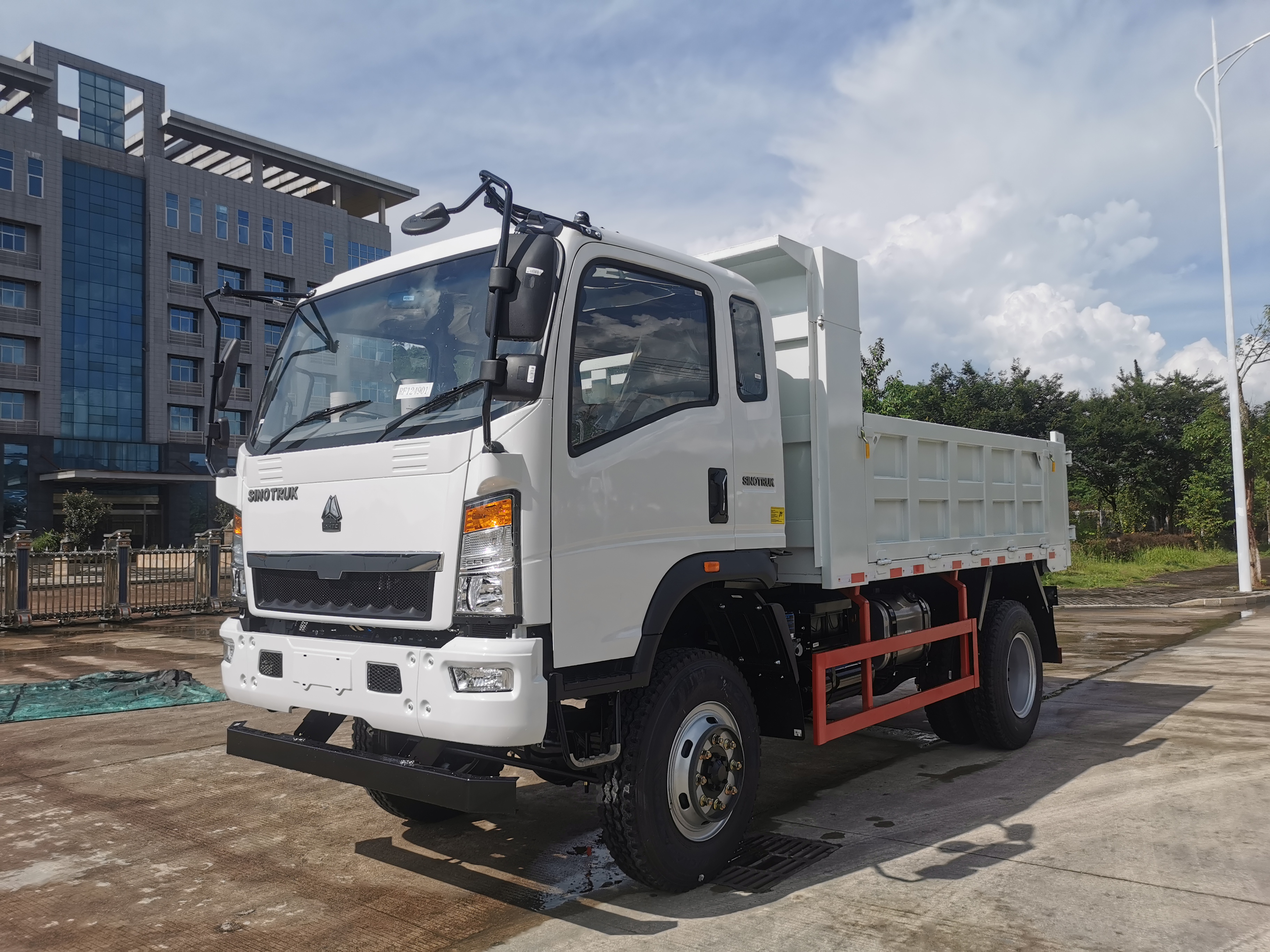 2025 4×4 Tripper Truck Mozambique