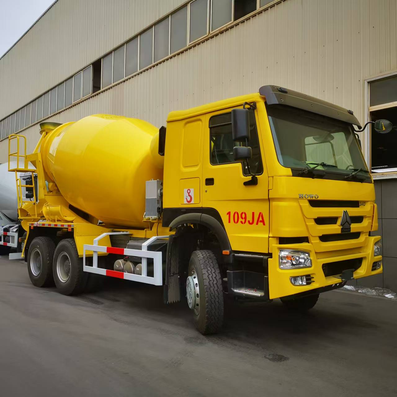 10 Cubic Concrete Mixer