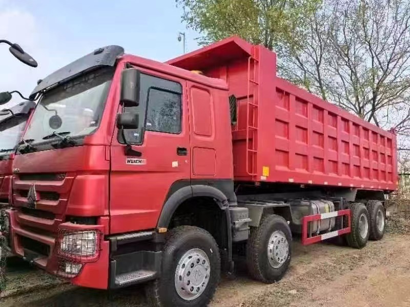 8×4 12 Wheels Tipper Truck For Kenya